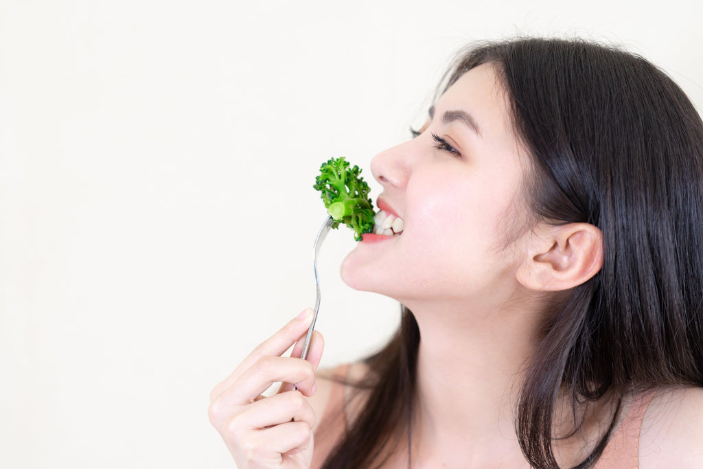 食べるもので変わる?頭皮のニオイと食生活の関係